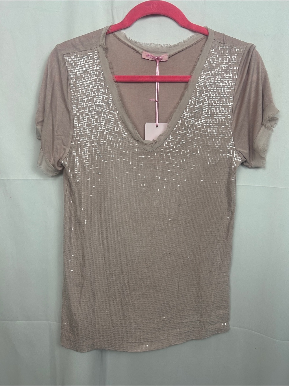 Women's Dusty Rose Short Sleeve V-Neck Tee with Sequins. Stretchy. One Size.